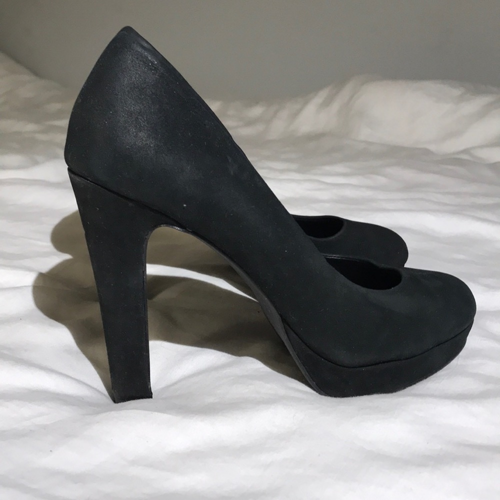 Aldo suede pumps